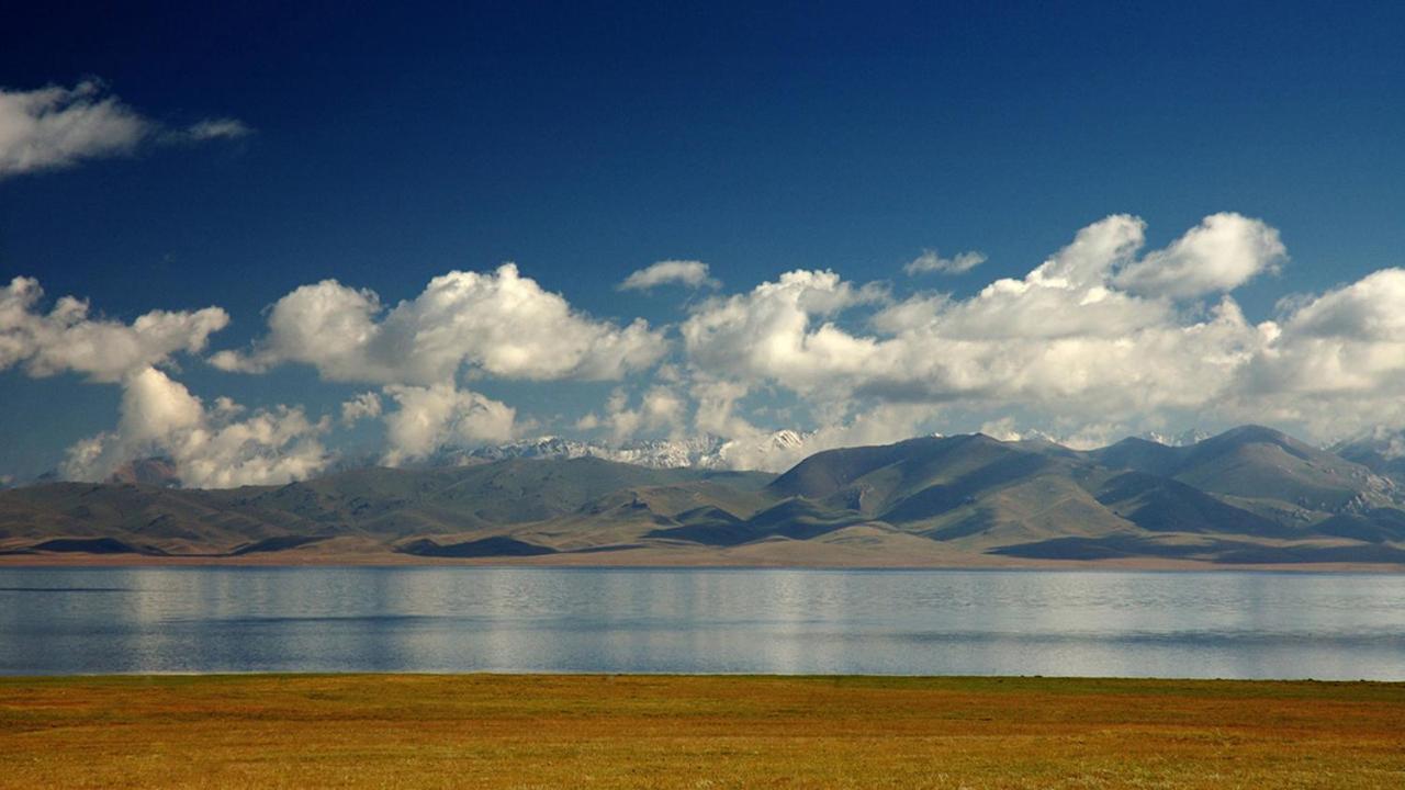Taj Altyn Hotel Kaji-Say ภายนอก รูปภาพ